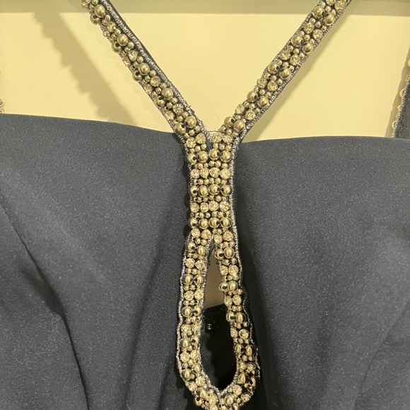 Aqua Scuba Embellished Chain Strap Gown, size 0 - brand new with tag! - Picture 5 of 10